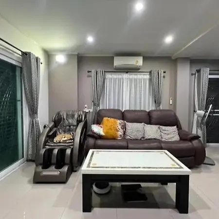 Any Village Скопье