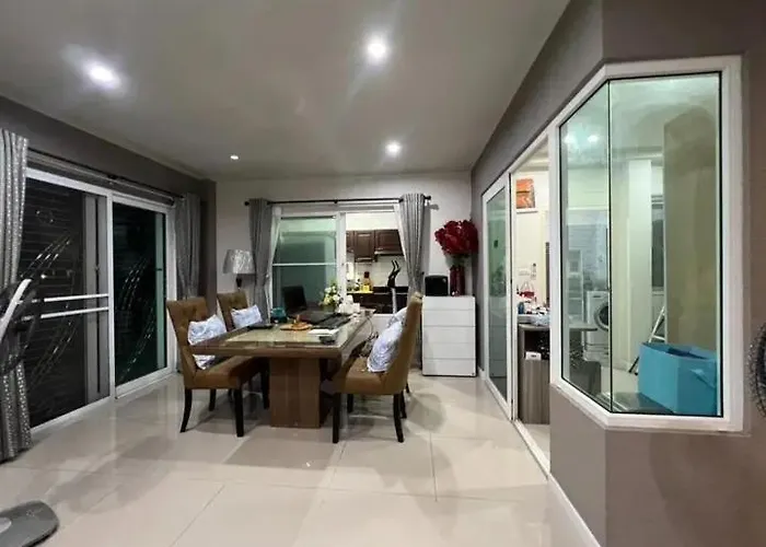 Any Village Апартаменты